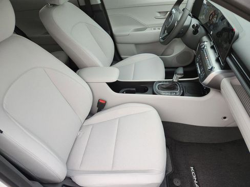 New 2026 Hyundai Kona SEL Sport FWD image 10