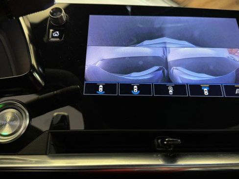 Used 2023 Chevrolet Corvette Z06 image 6