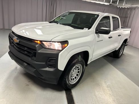 Used 2024 Chevrolet Colorado W/T w/ WT Convenience Package II image 3