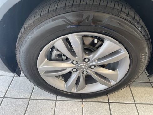 Used 2023 Acura MDX SH-AWD image 5