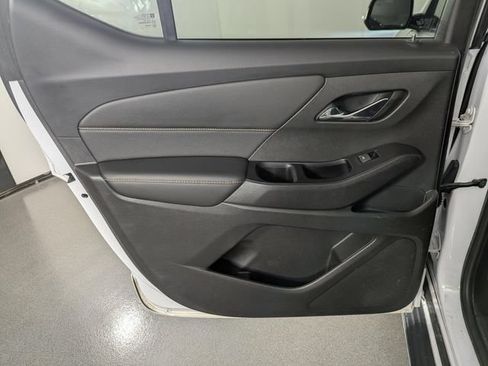 Used 2018 Chevrolet Traverse Premier w/ LPO, 'HIT The Road' Package AWD/4WD image 15
