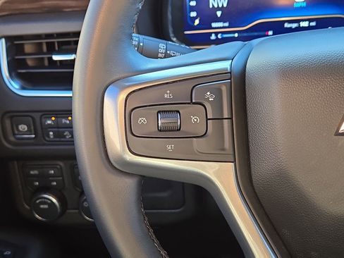 Used 2024 Chevrolet Tahoe Z71 image 21