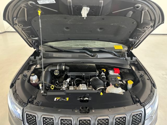 Used 2023 Jeep Compass Trailhawk AWD/4WD image 31