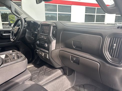 Used 2024 Chevrolet Silverado 2500 Custom w/ Custom Value Package AWD/4WD image 33