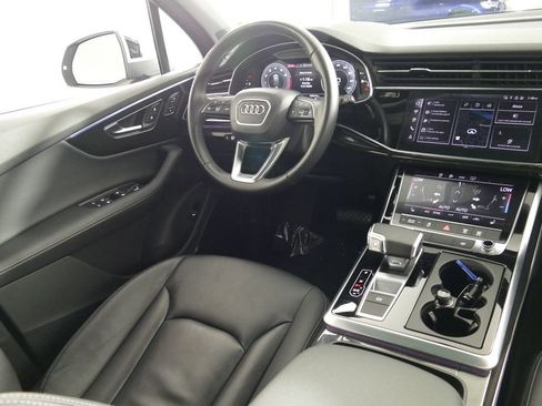 Used 2025 Audi Q7 3.0T Premium Plus AWD/4WD image 22