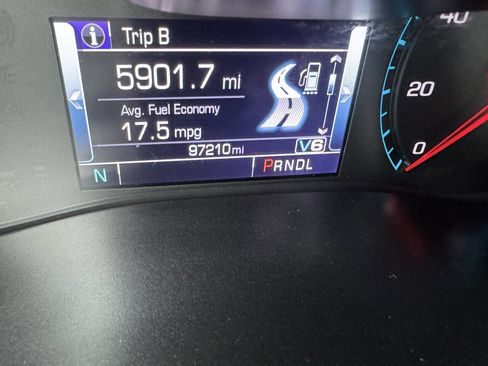 Used 2018 Chevrolet Colorado Z71 image 28