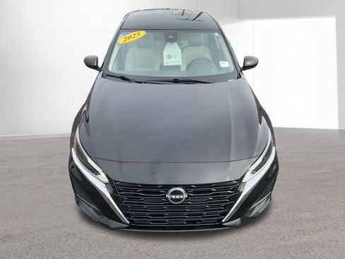 Certified 2025 Nissan Altima 2.5 SV image 34