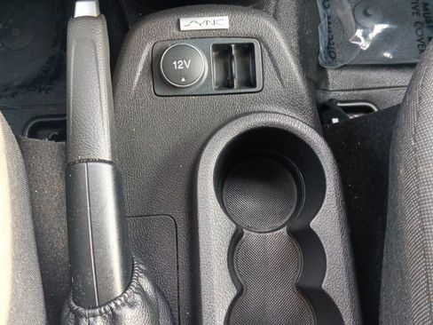 Used 2017 Ford Transit Connect XL image 16