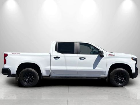Used 2019 Chevrolet Silverado 1500 LT Trail Boss w/ Convenience Package AWD/4WD image 8