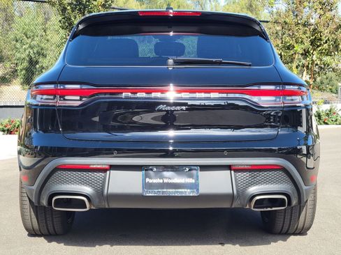 Used 2025 Porsche Macan image 6