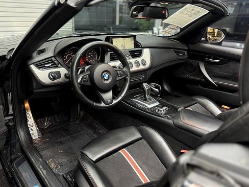 Used 2015 BMW Z4 sDrive28i RWD image 6