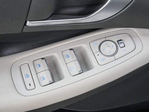 Used 2022 Hyundai Sonata SE w/ Cargo Package FWD image 19
