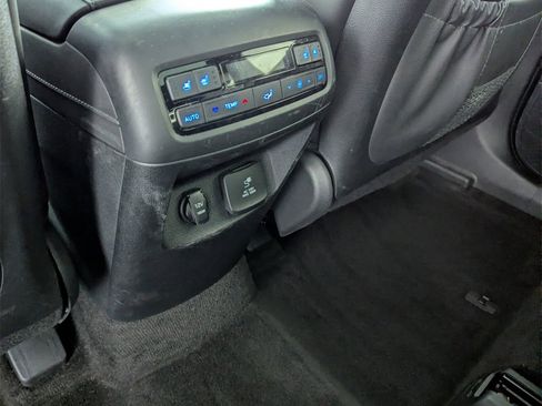 Used 2022 Hyundai Palisade Calligraphy w/ Cargo Package image 17