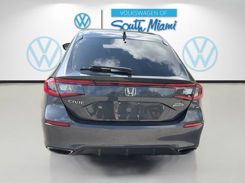 Used 2022 Honda Civic Sport Touring image 6