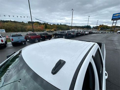 New 2026 Chevrolet Silverado 2500 LT image 20