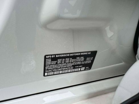 Used 2023 BMW X6 xDrive40i w/ Executive Package image 18