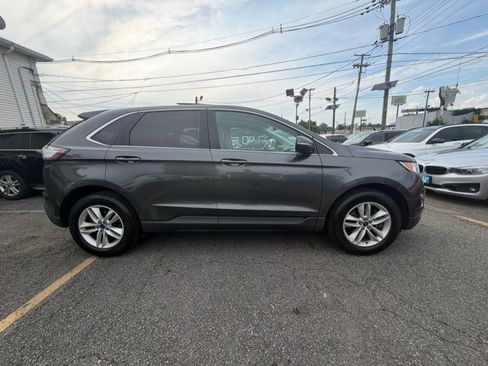 Used 2017 Ford Edge SEL w/ Equipment Group 201A AWD/4WD image 4