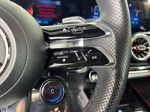 Used 2024 Mercedes-Benz GLB 35 AMG GLB 35 AMG image 14