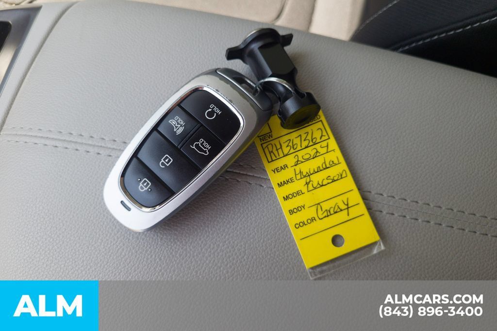 Used 2024 Hyundai Tucson SEL FWD image 15
