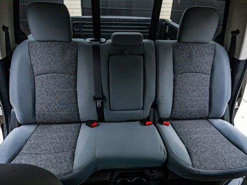Used 2017 RAM 1500 Lone Star AWD/4WD image 34