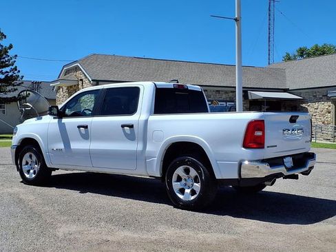Used 2025 RAM 1500 Big Horn AWD/4WD image 21