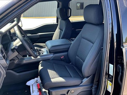 Used 2025 Ford F150 XLT w/ Equipment Group 302A MID AWD/4WD image 9