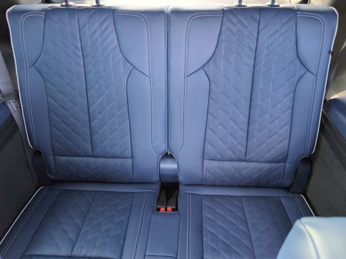 New 2026 Cadillac Vistiq Premium Luxury image 28