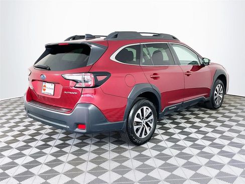 Certified 2025 Subaru Outback Premium AWD/4WD image 10