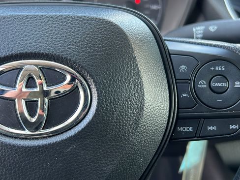 Used 2024 Toyota Corolla LE FWD image 23