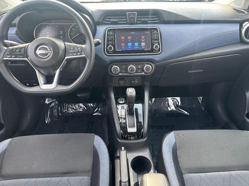 Used 2024 Nissan Versa SV FWD image 12