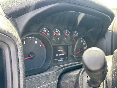 Used 2022 Chevrolet Silverado 2500 W/T w/ WT Convenience Package RWD image 11