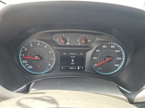 Used 2018 Chevrolet Equinox LT FWD image 4