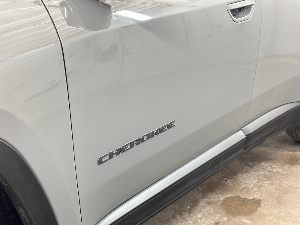 New 2026 Jeep Cherokee Laredo AWD/4WD image 16