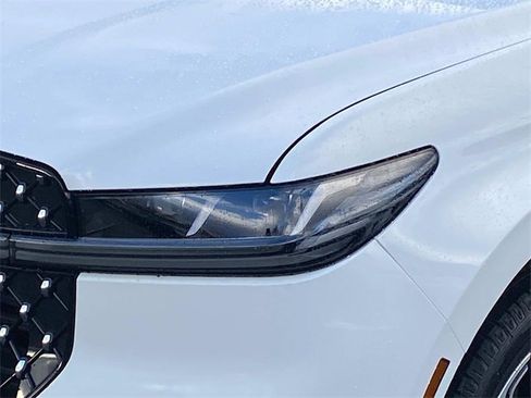 New 2025 Lincoln Navigator Black Label image 4