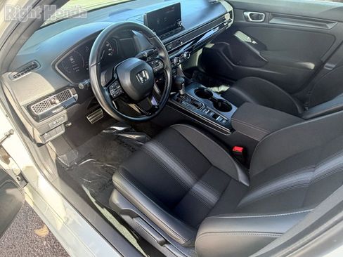Used 2025 Honda Civic Sport image 15