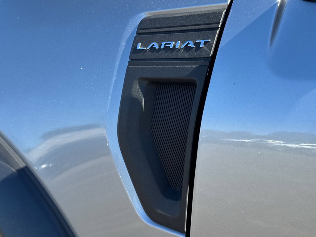 Used 2022 Ford Maverick Lariat w/ Lariat Luxury Package AWD/4WD image 29