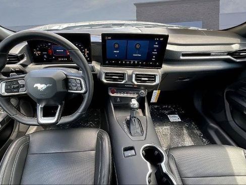 Certified 2026 Ford Mustang GT Premium RWD image 7