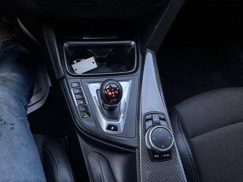 Used 2018 BMW M3 RWD image 19