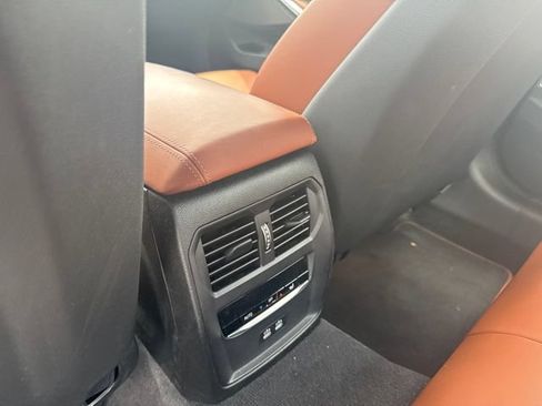Used 2021 BMW M3 Competition w/ Executive Package RWD image 20