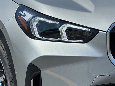 Used 2025 BMW X1 xDrive28i w/ Convenience Package image 10