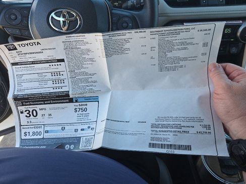 Used 2024 Toyota RAV4 Limited w/ Advanced Technology Package image 15