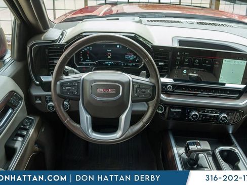 Used 2022 GMC Sierra 1500 SLT w/ SLT Premium Plus Package AWD/4WD image 7