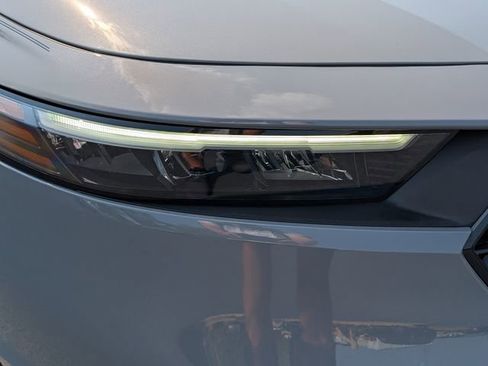 Used 2025 Honda Accord SE image 4