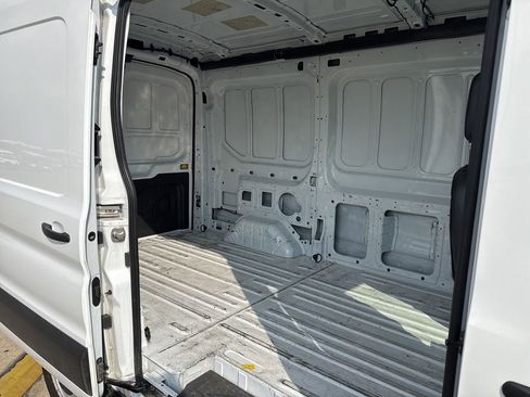 Certified 2023 Ford Transit 250 Medium Roof image 11