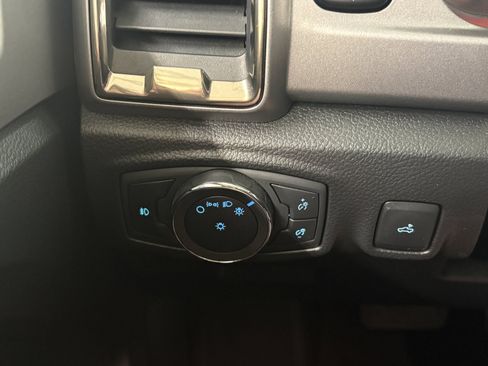 Used 2020 Ford Ranger XLT w/ Equipment Group 302A Luxury AWD/4WD image 16