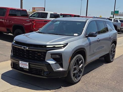 New 2026 Chevrolet Traverse RS w/ LPO, Floor Liner Package FWD image 1