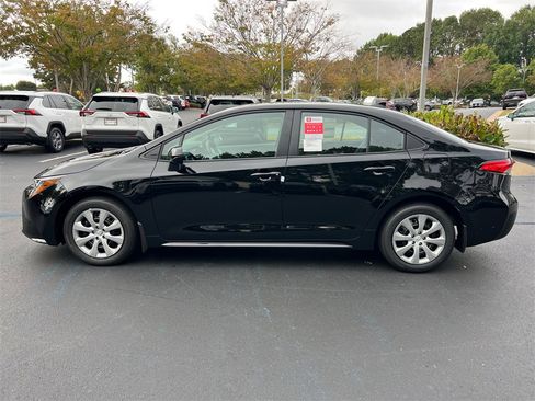 New 2026 Toyota Corolla LE image 6