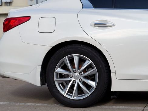 Used 2016 INFINITI Q50 Premium w/ 2.0T Premium Plus Package RWD image 28