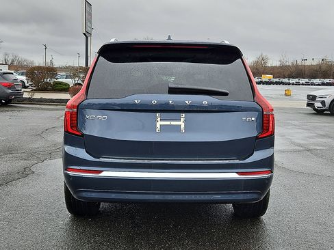 New 2026 Volvo XC90 T8 Ultra w/ Protection Package Premier image 5