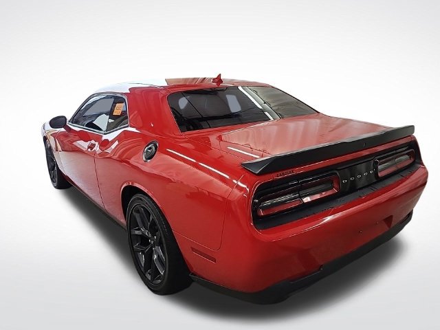 Used 2019 Dodge Challenger R/T w/ Plus Package RWD image 12